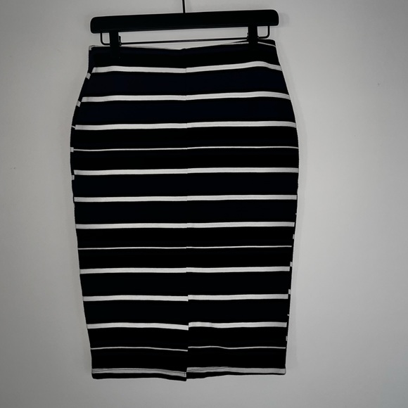 ZARA TRAFALUC collection’s stason midi skirt knit pencil - Picture 5 of 16
